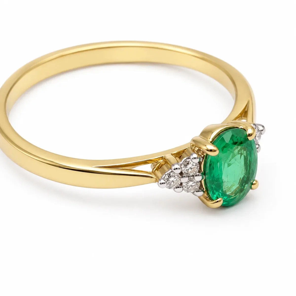 9ct Yellow Gold Natural Colombian Emerald & Diamond Ring – 0.33ct Oval Emerald with 0.05ct TDW Natural Diamonds