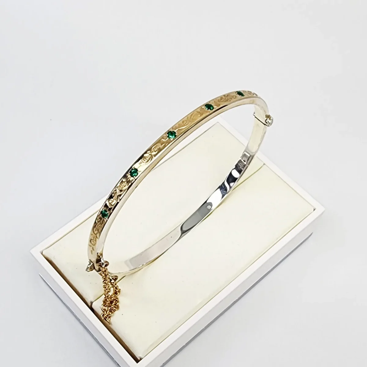 9ct Yellow Gold on Sterling Silver Hand Engraved Emerald Bangle - GS1EN5EM