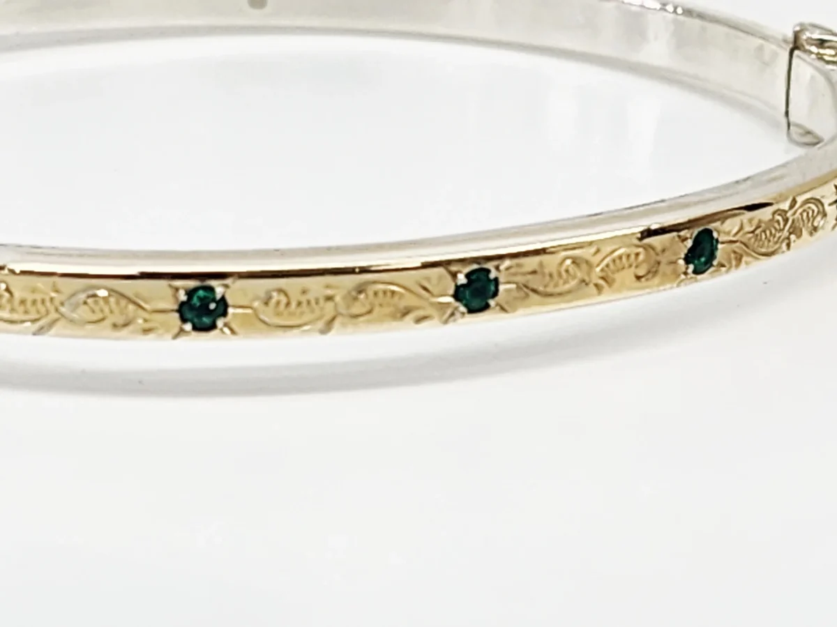 9ct Yellow Gold on Sterling Silver Hand Engraved Emerald Bangle - GS1EN5EM