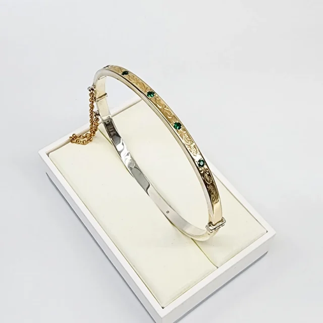 9ct Yellow Gold on Sterling Silver Hand Engraved Emerald Bangle - GS1EN5EM