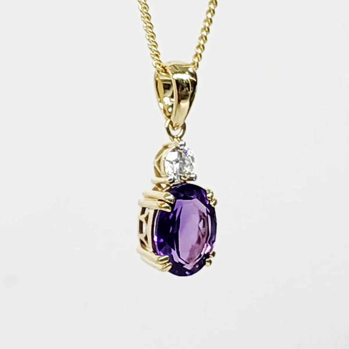 9ct Yellow Gold Oval Cut Amethyst and 0.17ct Round Cut Lab Grown Diamond Pendant - D/A470PD-AMYLGD