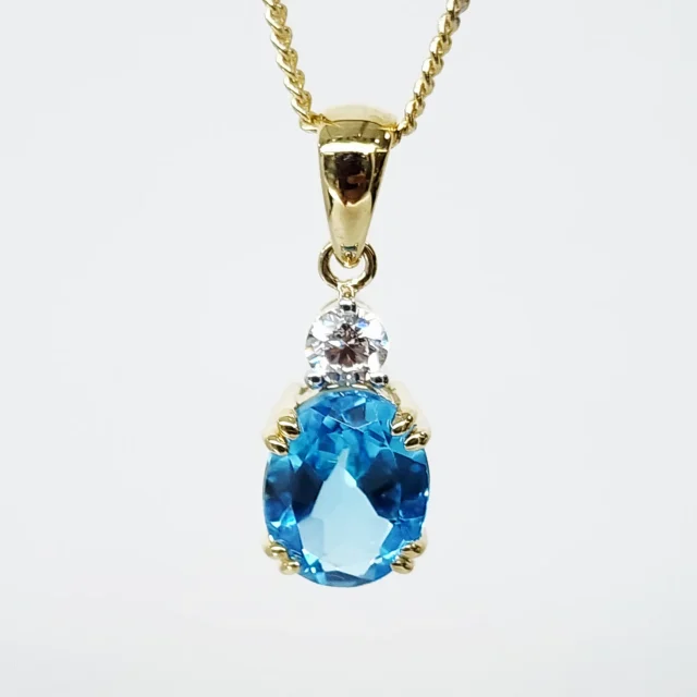 9ct Yellow Gold Oval Cut Blue Topaz and 0.17ct Round Cut Lab Grown Diamond Pendant - D/A470PD-TPZLG