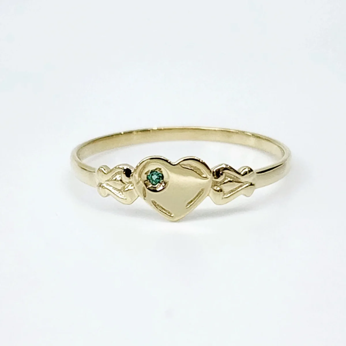 9ct Yellow Gold Single Heart Biron Emerald Signet Ring