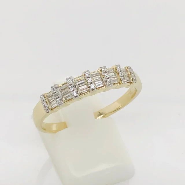 9ct Yellow Gold Triple Round & Baguette Cubic Zirconia Wedding Ring