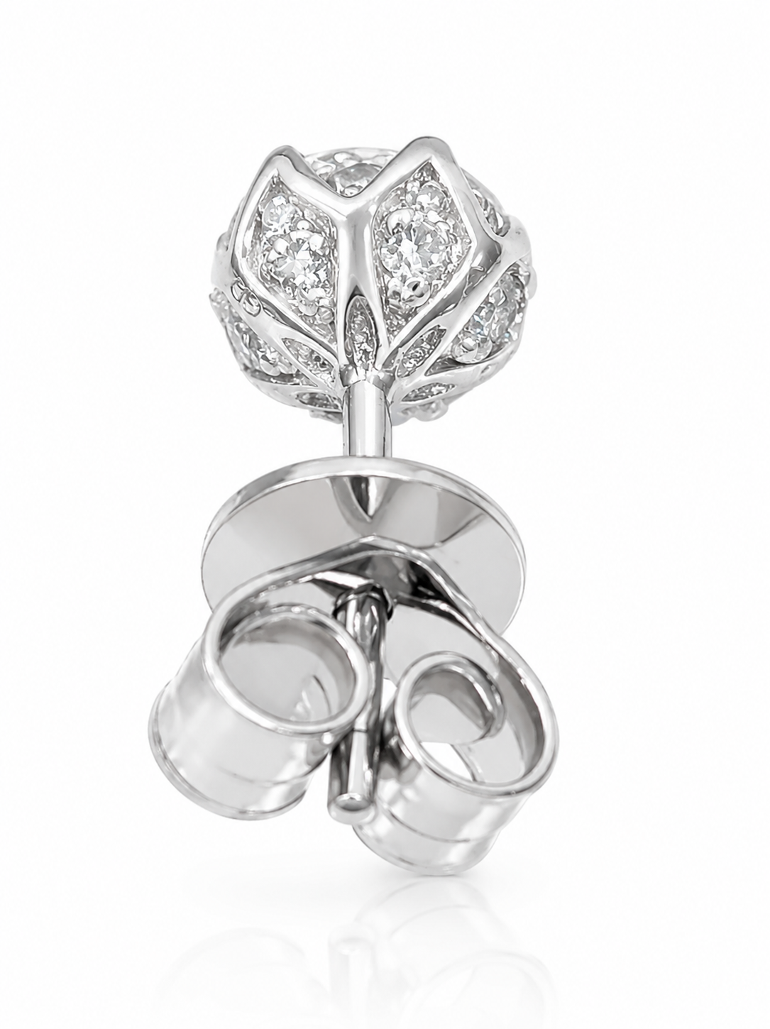 9ct White Gold 1.15ct Lab Grown Diamond Stud Earrings – 1.00ct Round Brilliant Centre Diamonds | EF VS 9ct White Gold 1.15ct Lab Grown Diamond Stud Earrings – 1.00ct Round Brilliant Centre Diamonds | EF VS