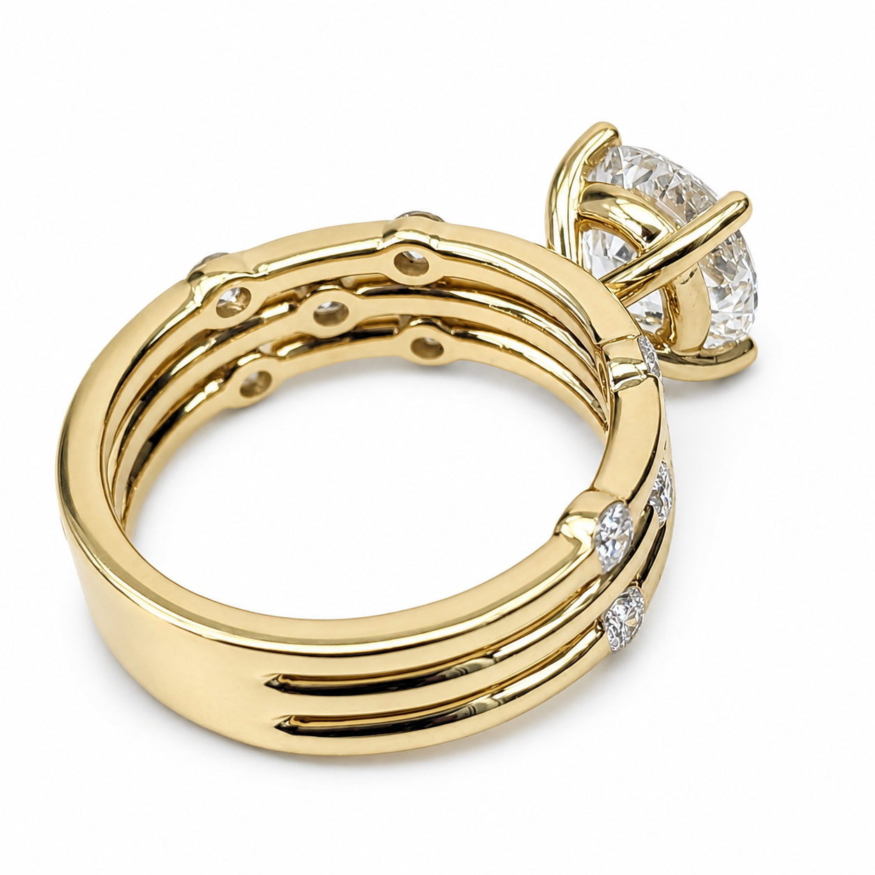 9ct Yellow Gold 3.84ct TDW Lab Grown Diamond Triple Row Engagement Ring – 3.02ct E/VS1 Centre 9ct Yellow Gold 3.84ct TDW Lab Grown Diamond Triple Row Engagement Ring – 3.02ct E/VS1 Centre