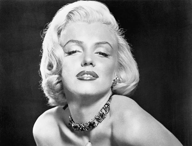 Steal Marilyn Monroe’s Glamour