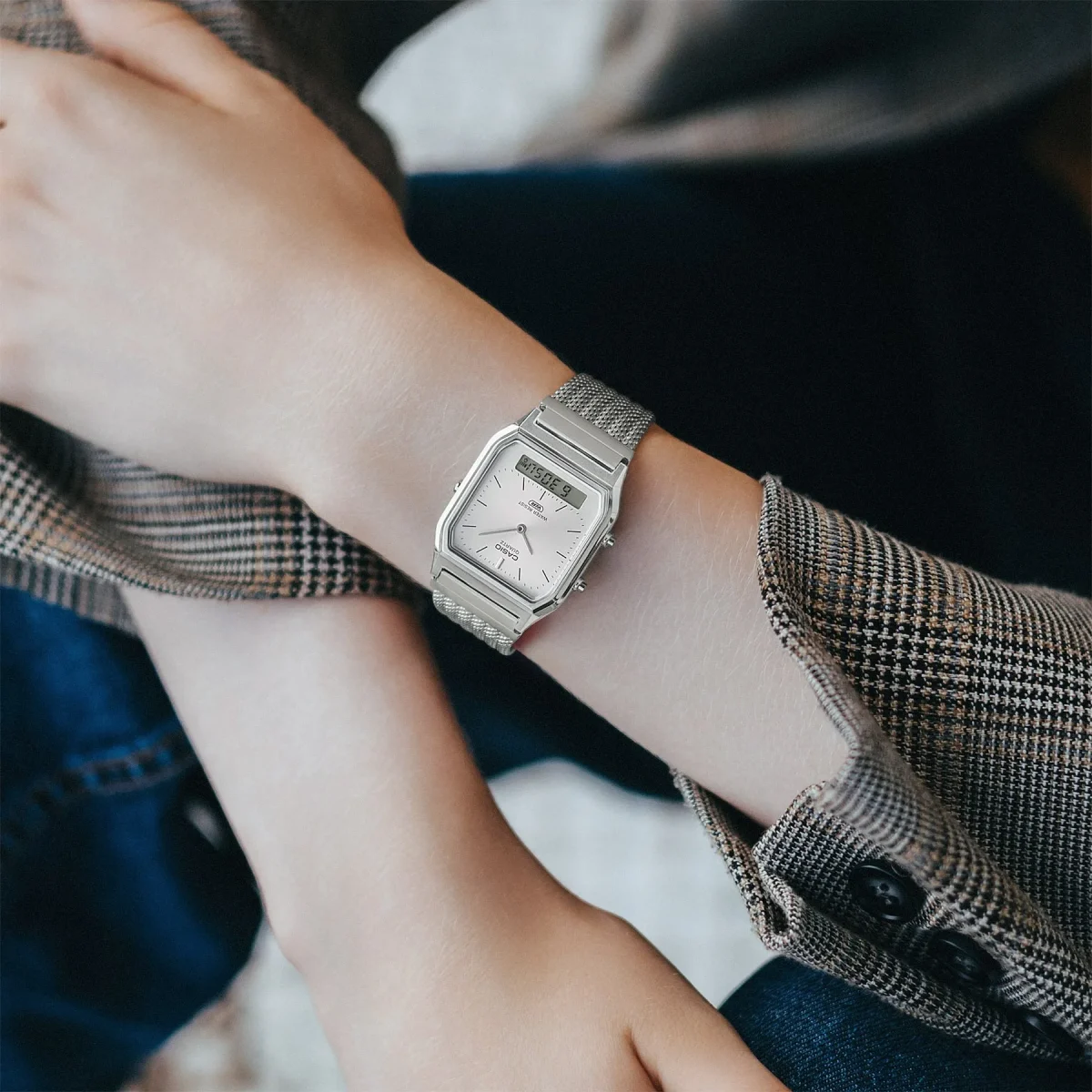Casio AQ230EM-7A Classic Ana-Digi Watch Fine-Woven Mesh Band
