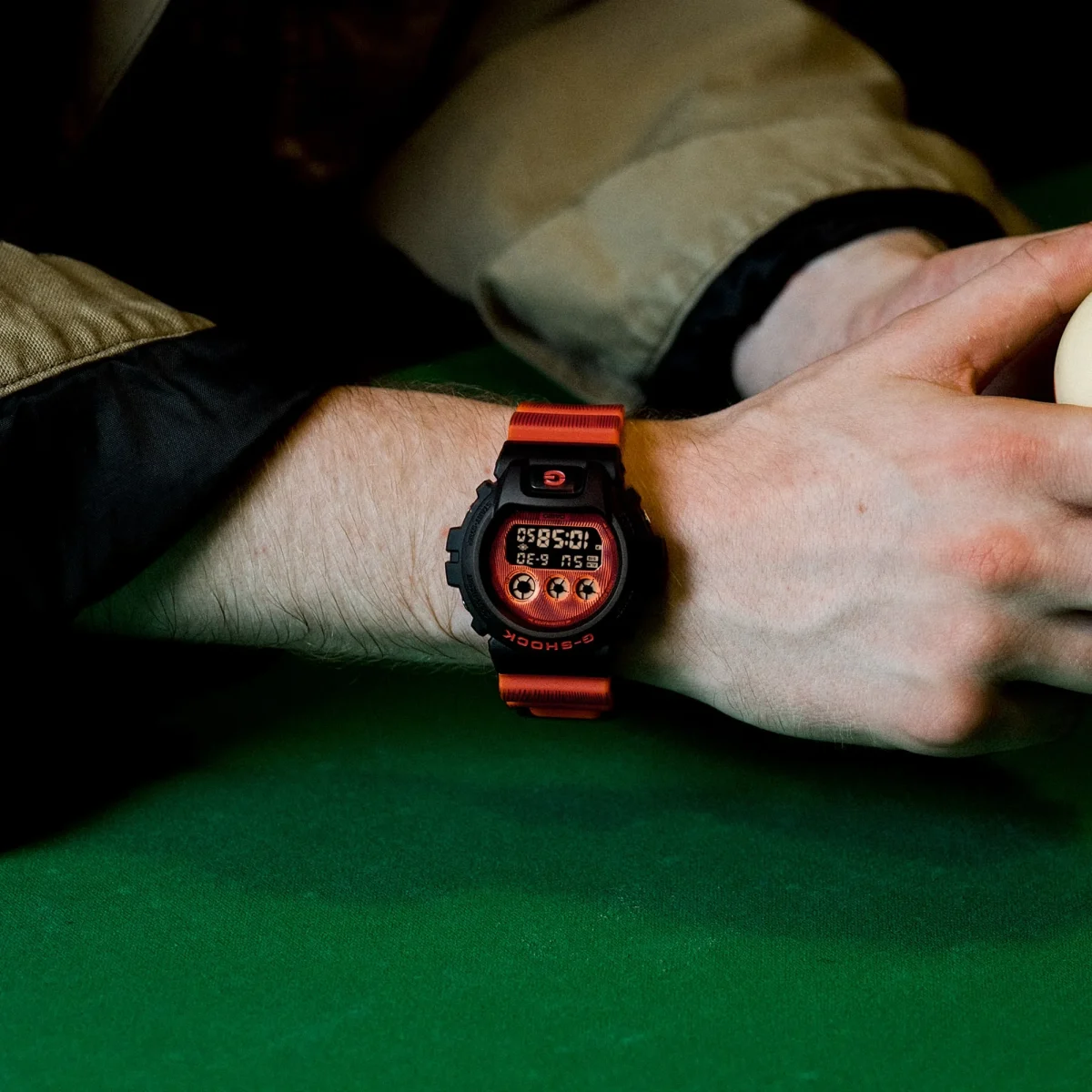 Casio G-Shock Digital Series 200M WR -  DW6900TD-4DR
