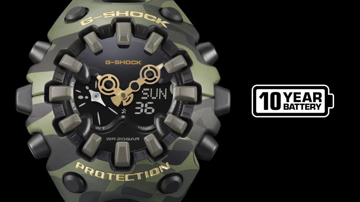 Casio G-Shock GAV01CMG-3A Analogue-Digital Green Resin Men's Watch