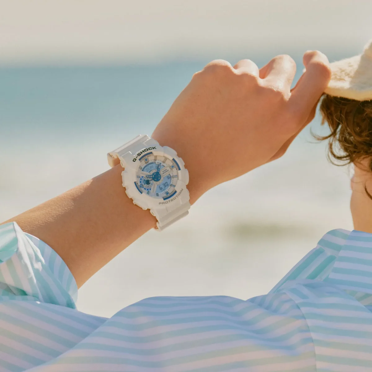 G-Shock Duel Time "Sea of Star Glow" 200M WR, White Dial, White Case & Resin Band - GA110HDS-7A