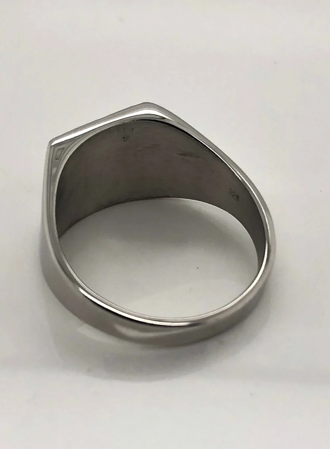 Gents Sterling Silver Ring 005