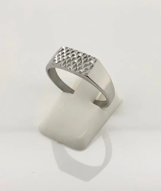 Gents Sterling Silver Ring 006