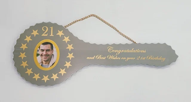 Golden Print Mirror Glass 21st Birthday Key with Photo – SJ2601