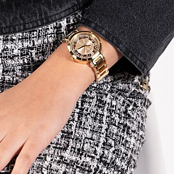 Guess Crystal Clear Gold Tone Case Gold Tone Stainless Steel Ladies Watch - GW0470L2