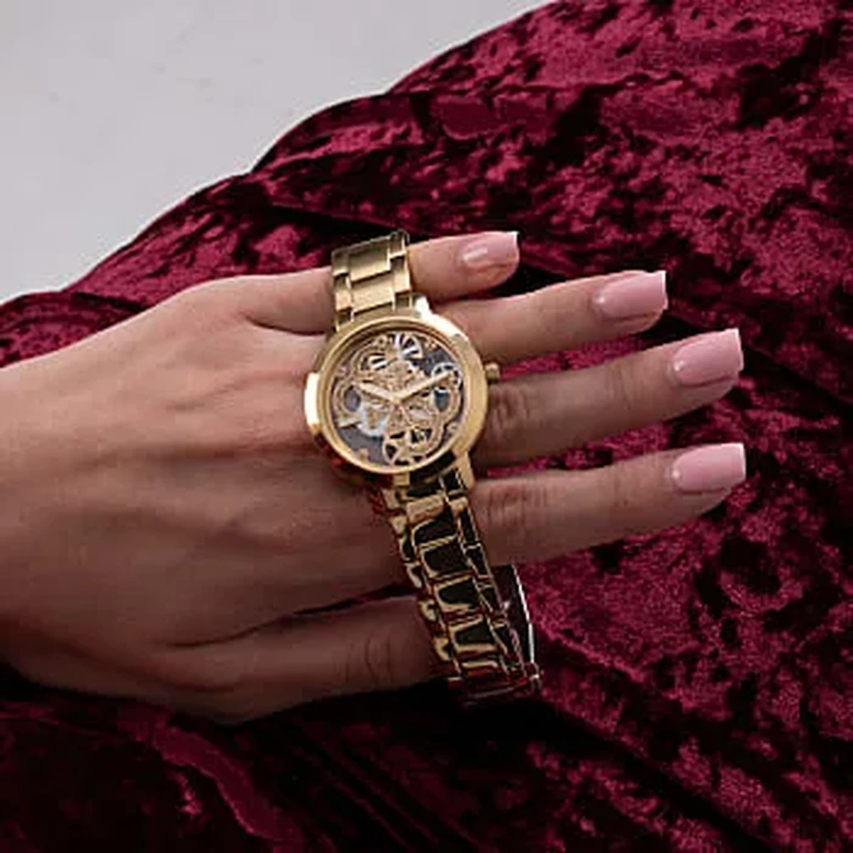 GUESS QUATTRO CLEAR GOLD TONE WATCH - GW0300L2