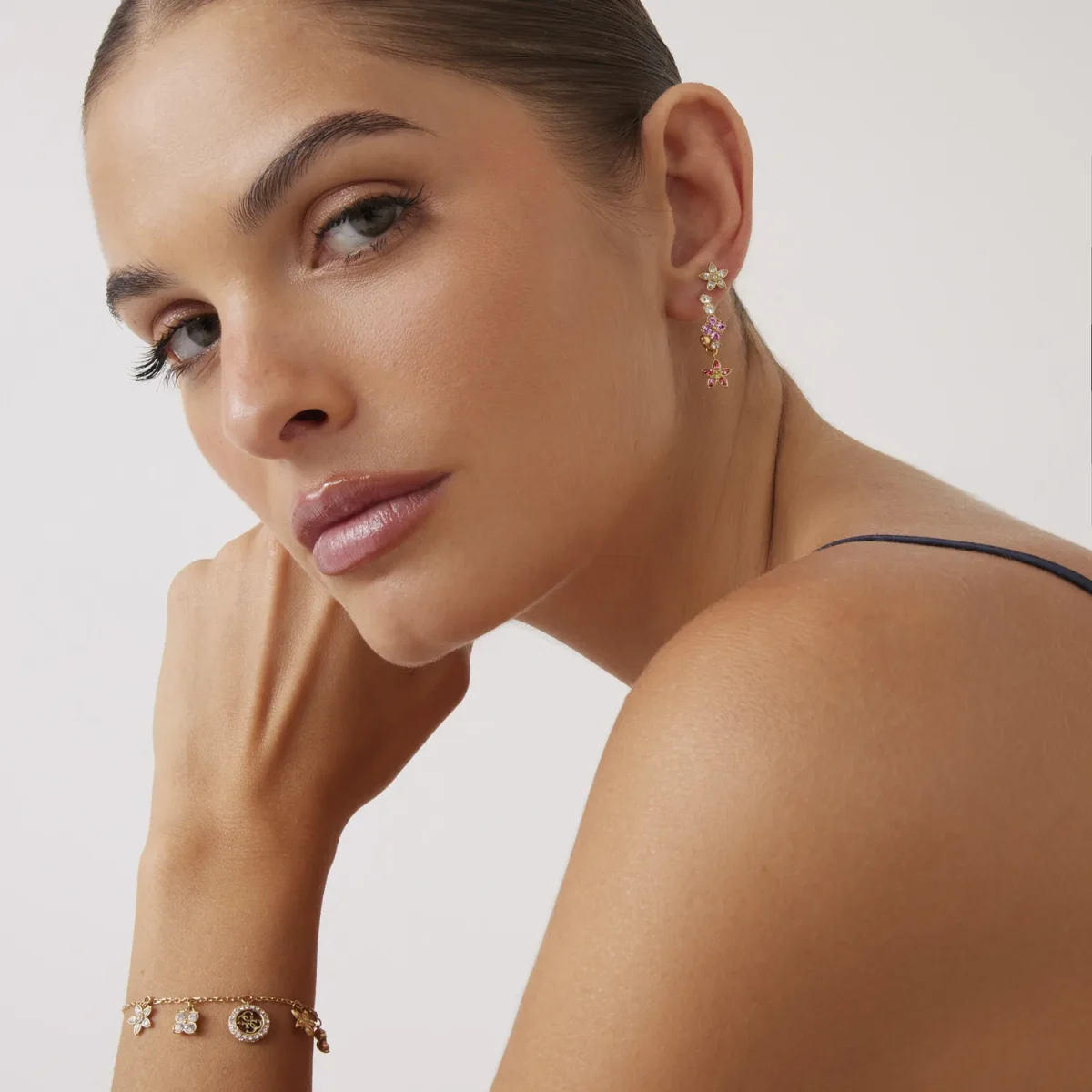 GUESS Secret Garden Gold-Tone Stainless Steel Crystal Flower Stud Earrings JUBE06035JWYGMCT/U