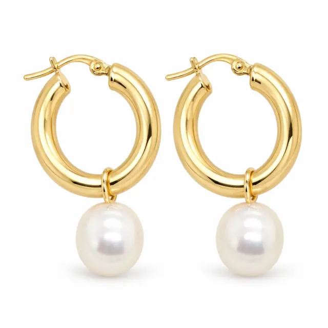 Hoop Earrings with Cultured Freshwater Pearls in 9ct Yellow Gold