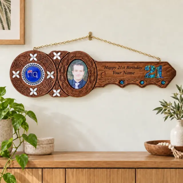 Island Design 21st Birthday Key – Cook Islands Flag | Handcrafted Tulip Wood Keepsake | Made in New Zealand - WM439MOPCIF