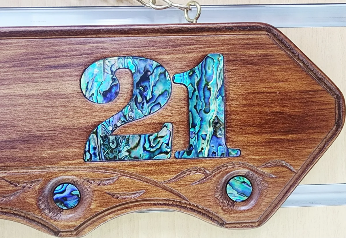Island Design 21st Birthday Key – Samoan Flag with Natural New Zealand Paua Shell Inlays | Handcrafted Tulip Wood Keepsake | Made in New Zealand - WM438PSSF