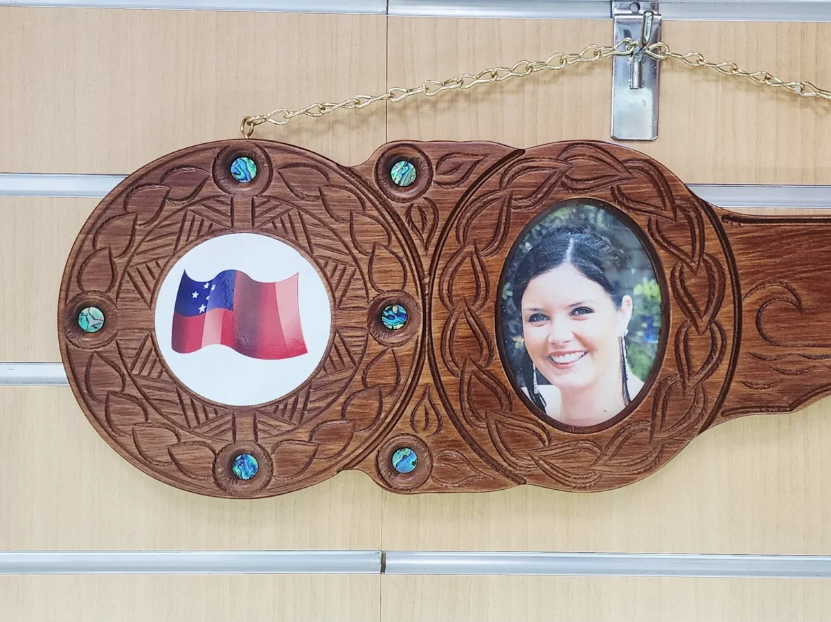 Island Design 21st Birthday Key – Samoan Flag with Natural New Zealand Paua Shell Inlays | Handcrafted Tulip Wood Keepsake | Made in New Zealand - WM438PSSF