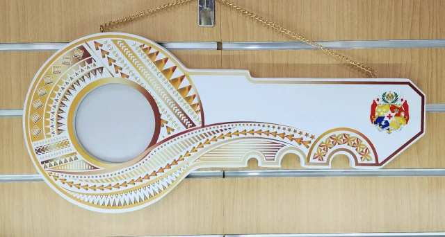 Island Design Golden Red Theme Colour UV Printed Birthday Key with Coloured Tongan Sila