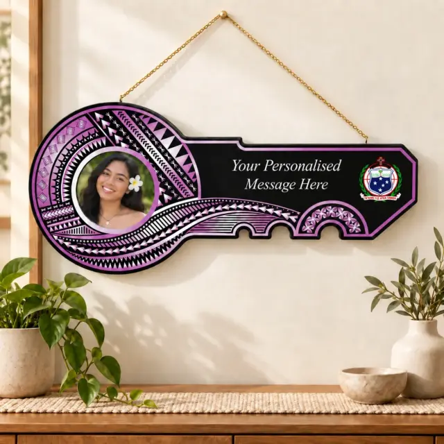Island Design Purple & White Theme Colour UV Printed Wooden Birthday Key with "Samoan Sila"  – SJ2254
