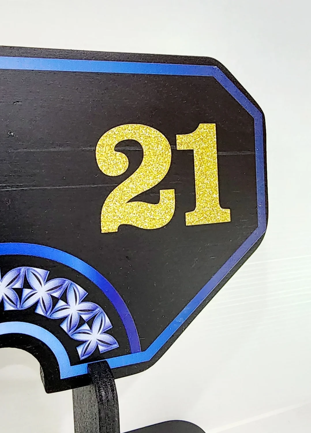 Island Design White & Blue Theme Colour UV Printed Birthday Key with Golden Glitter Look "21" and Matching Colour Stand