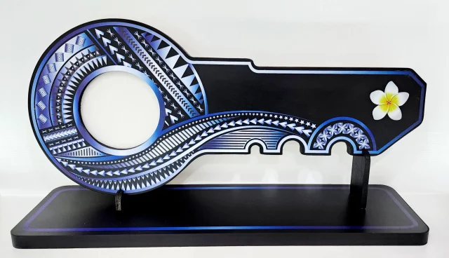 Island Design White & Blue Theme Colour UV Printed Birthday Key with White Frangipani Flower and Matching Colour Stand