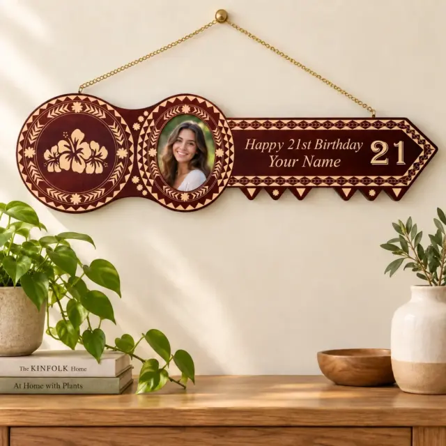Island Design Wooden Birthday Key with Three Hibiscus Flowers & "21" Laser Engraved  – SJ2510DB