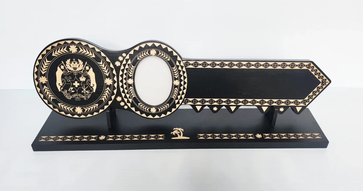 Island Design Wooden Birthday Key with "Tongan Sila" Laser Engraved  – SJ2105BLK
