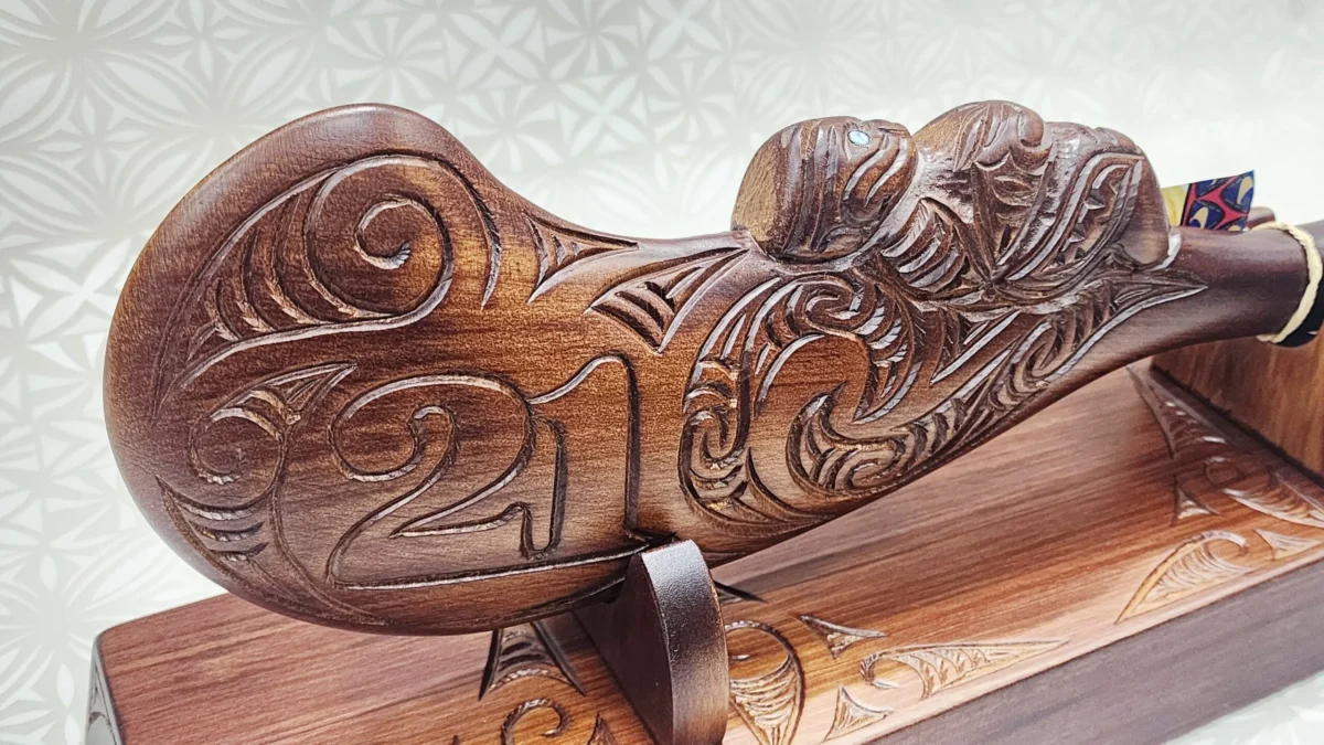 Large Carved Maori Wahaika Club with Carved 21 on Stand