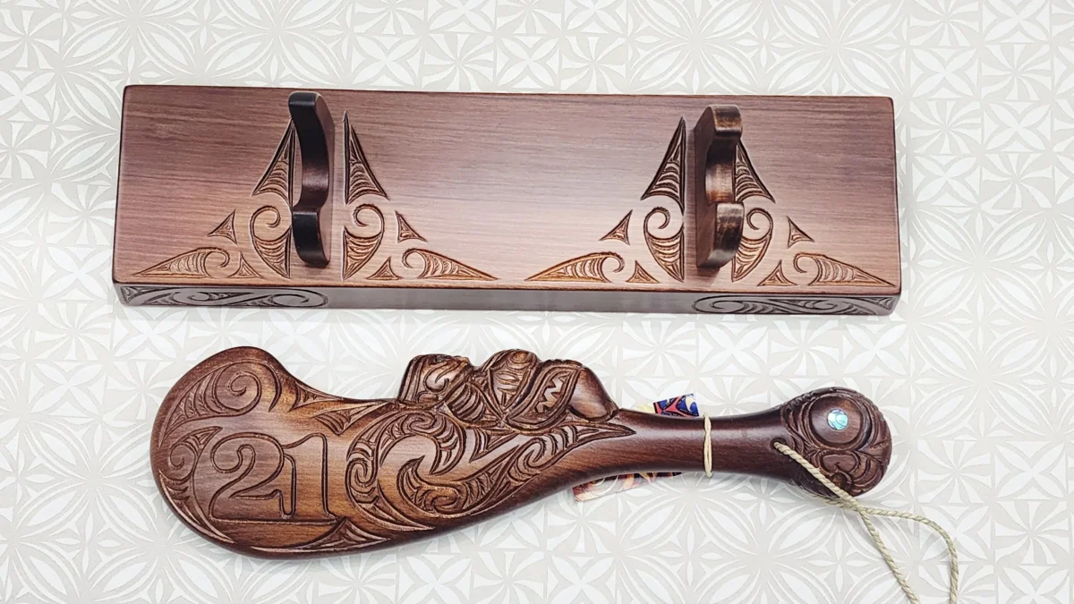 Large Carved Maori Wahaika Club with Carved 21 on Stand