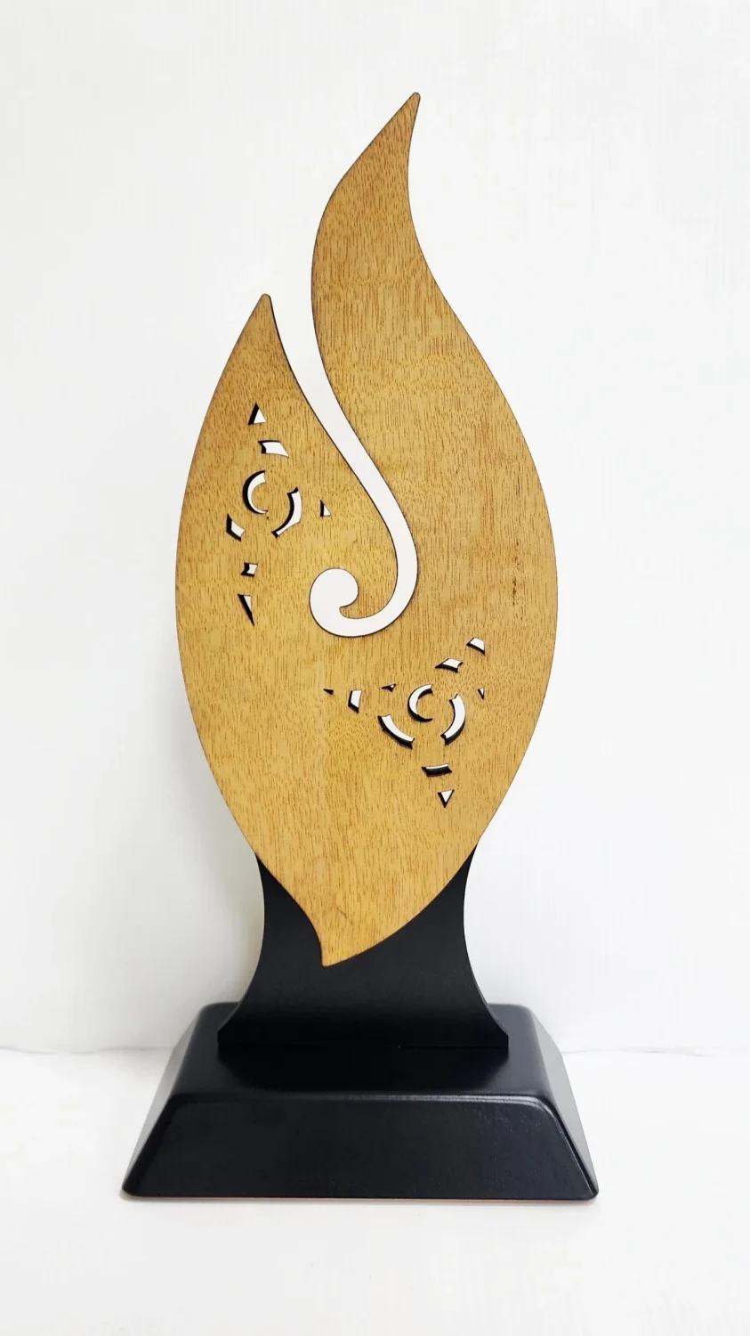 Large Flame Award – NZ Rimu & Paua Inlay Contemporary Artwork (370mm) - ALFL