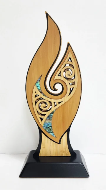 Large Flame Award – NZ Rimu & Paua Inlay Contemporary Artwork (370mm) - ALFL