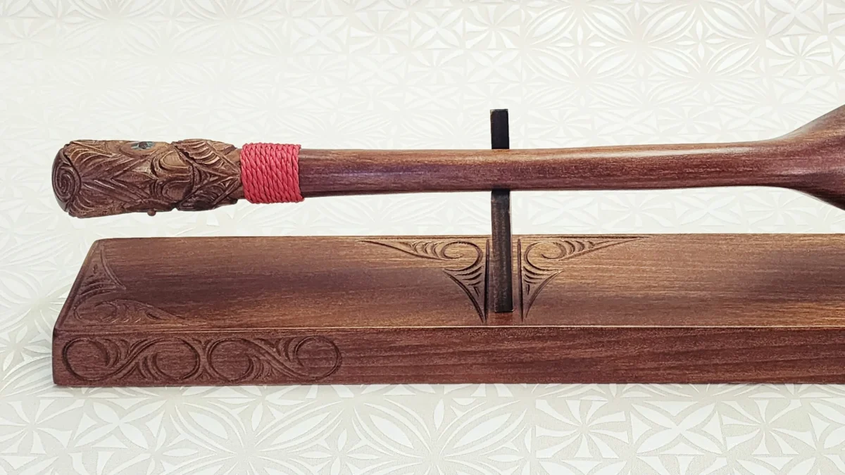 Large Hand Carved Māori Hoe Waka Paddle on Display Base – Wooden Carving Made in New Zealand - WM541