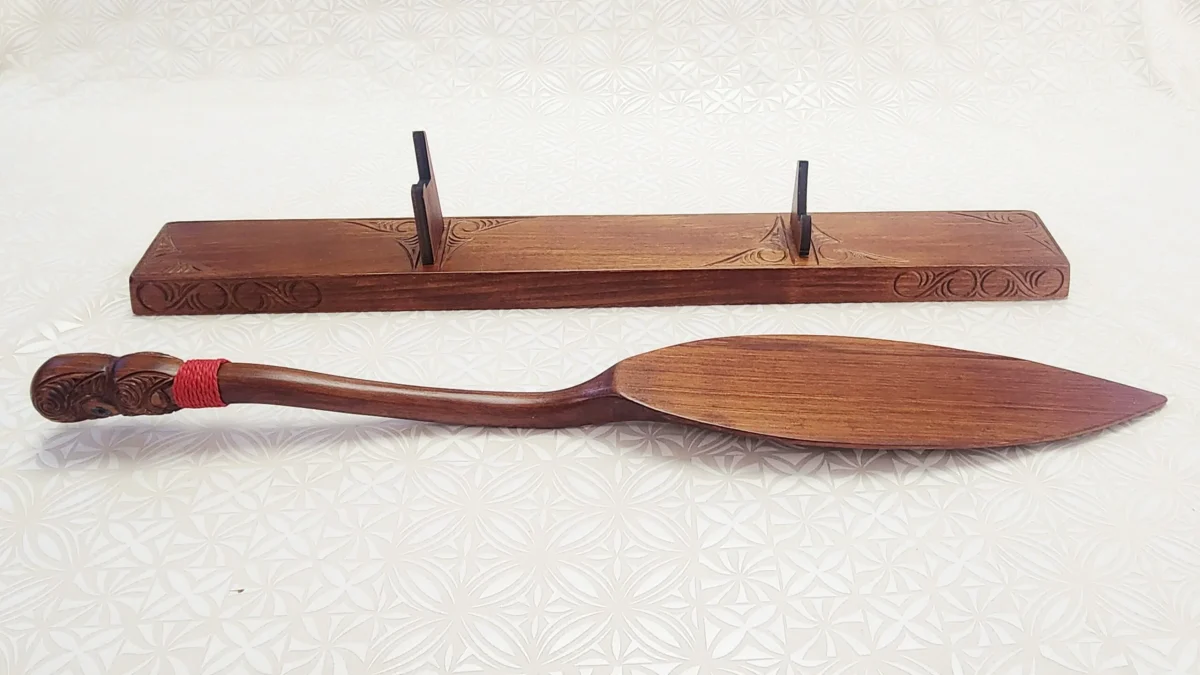 Large Hand Carved Māori Hoe Waka Paddle on Display Base – Wooden Carving Made in New Zealand - WM541