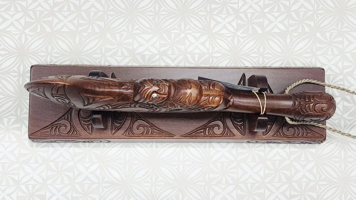 Large Hand-Carved Māori Wahaika Club on Display Stand – Made in New Zealand