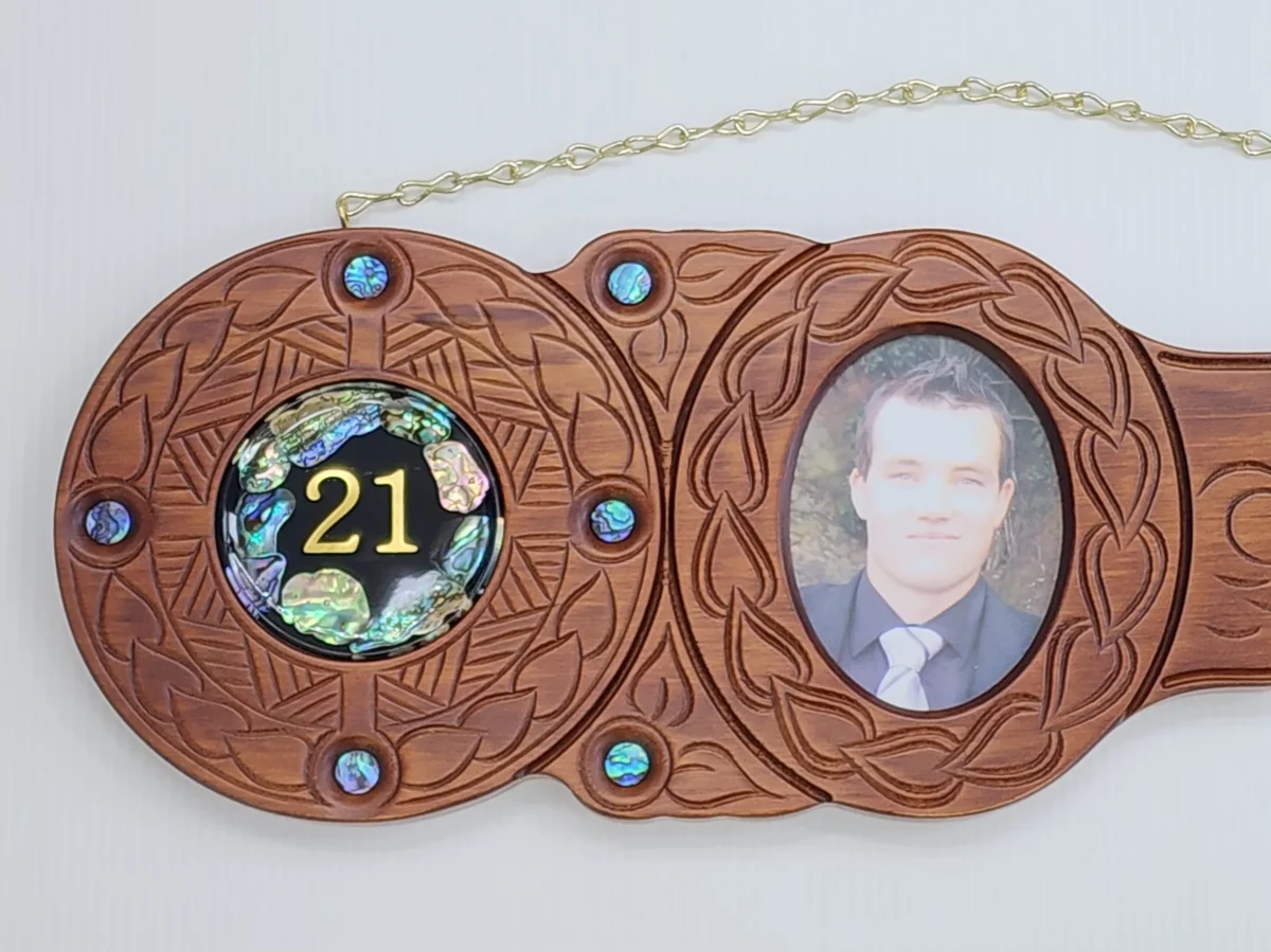 Large Pacific Design 21st Birthday Key Hand Carved NZ Tulip Wood with Paua Shell & Photo Frame - WM438