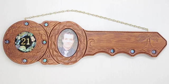 Large Pacific Design 21st Birthday Key Hand Carved NZ Tulip Wood with Paua Shell & Photo Frame - WM438