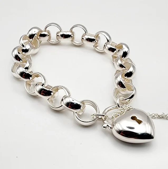 Large Sterling Silver 23cm Round Belcher Bracelet With Puff Heart Padlock