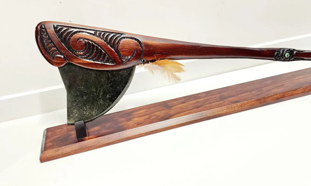 Large Wooden Carved Maori Axe - Tewha Tewha with New Zealand Greenstone Blade
