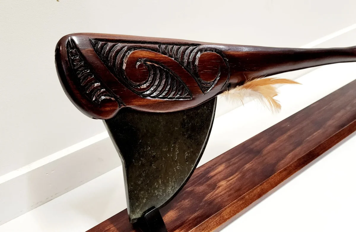 Large Wooden Carved Maori Axe - Tewha Tewha with New Zealand Greenstone Blade
