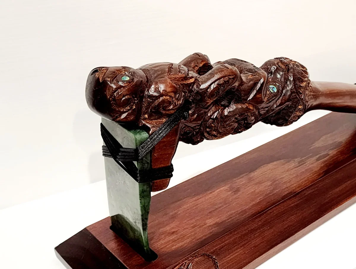 Large Wooden Carved Toki Poutangata, or Adz with New Greernstone Blade on stand - WSU21T