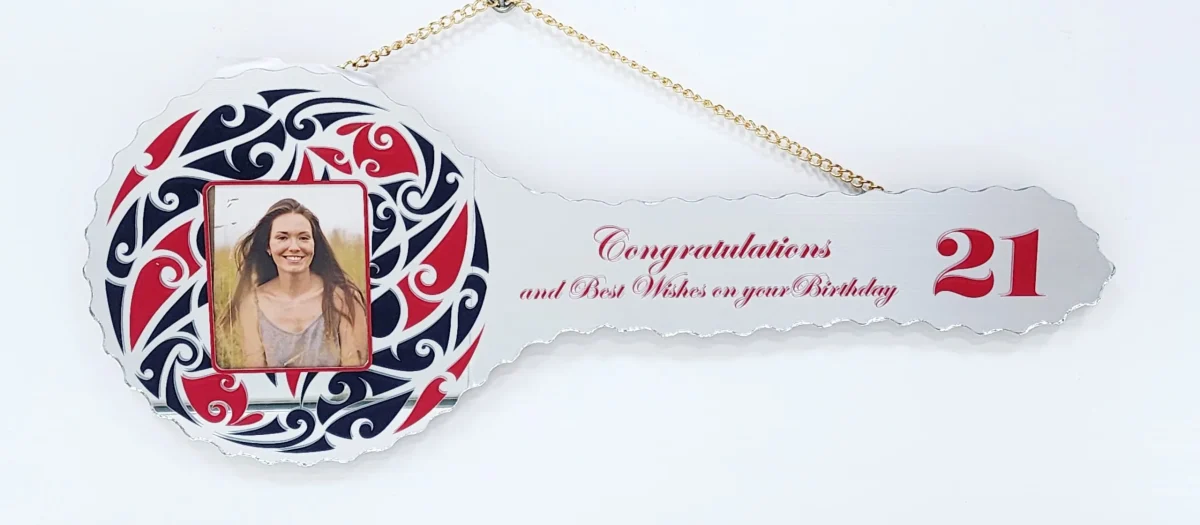 Maori Design Mirrored / Glass Photo 21st Birthday Key - SJ2416