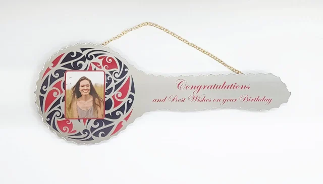Maori Design Mirrored / Glass Photo Birthday Key - SJ2417