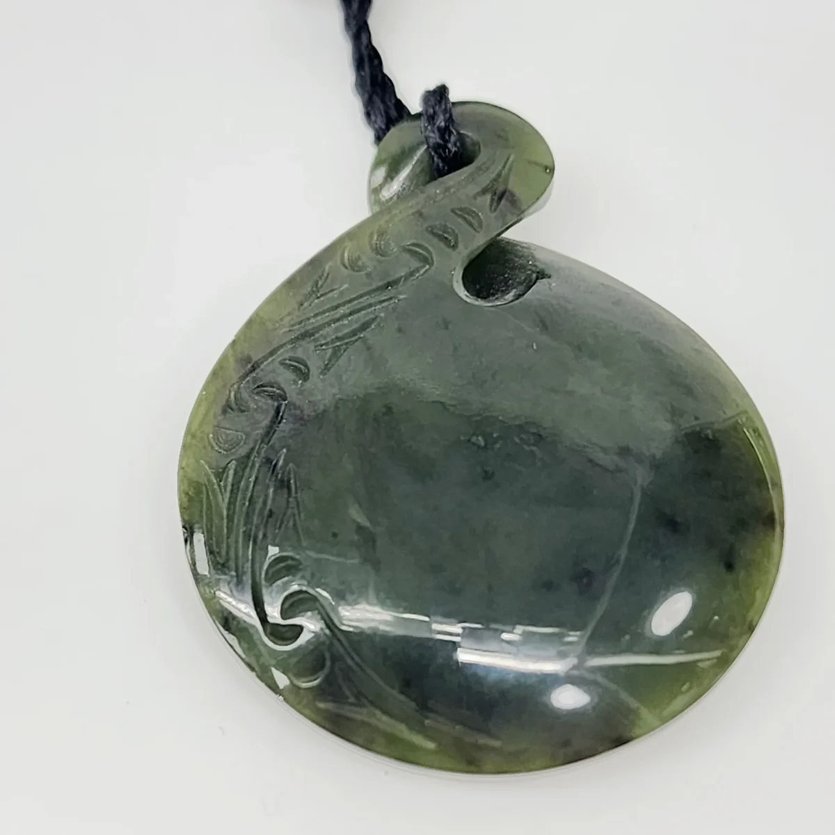 New Zealand Engraved Single Twist Greenstone Necklace
