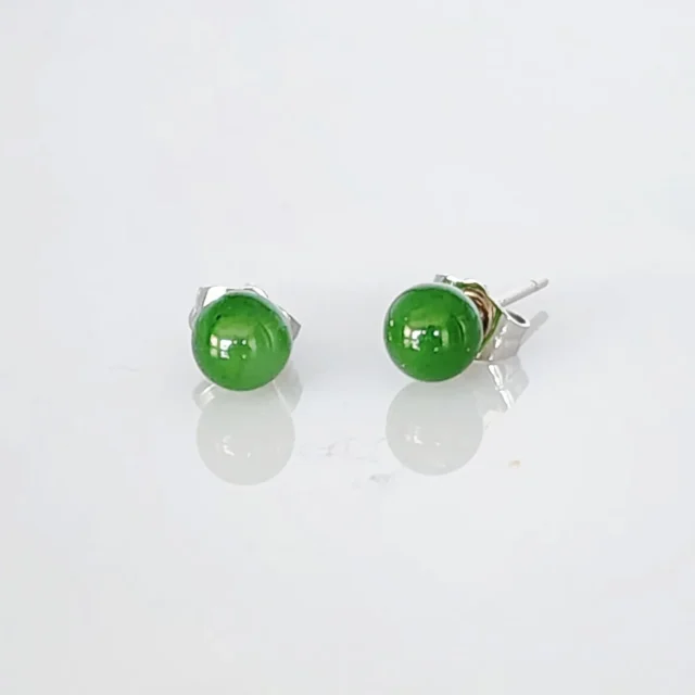 New Zealand Greenstone 5mm Round Sterling Silver Stud Earrings - ES5B.9