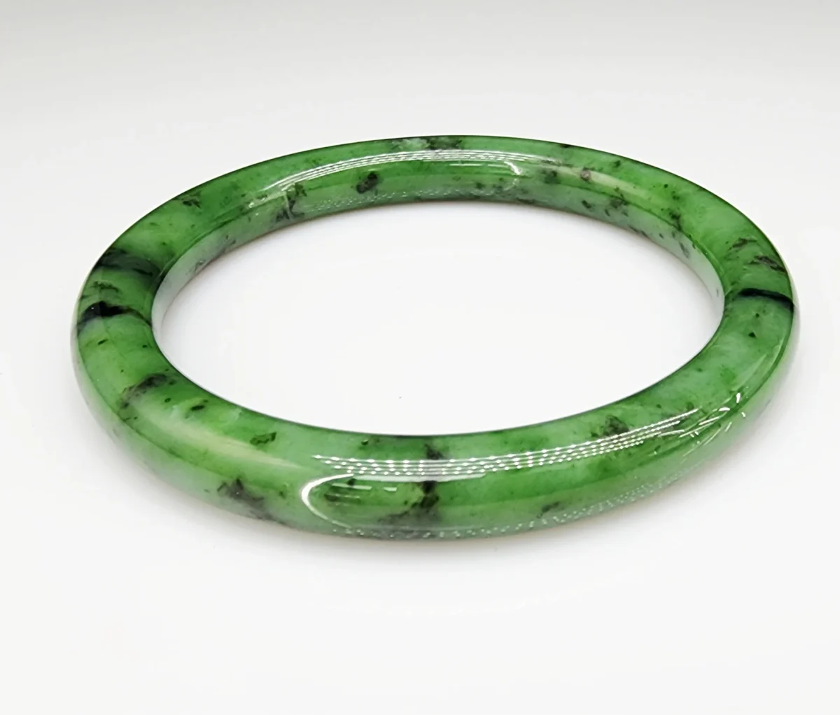 New Zealand Greenstone Bangle 71mm - BAN.65XL