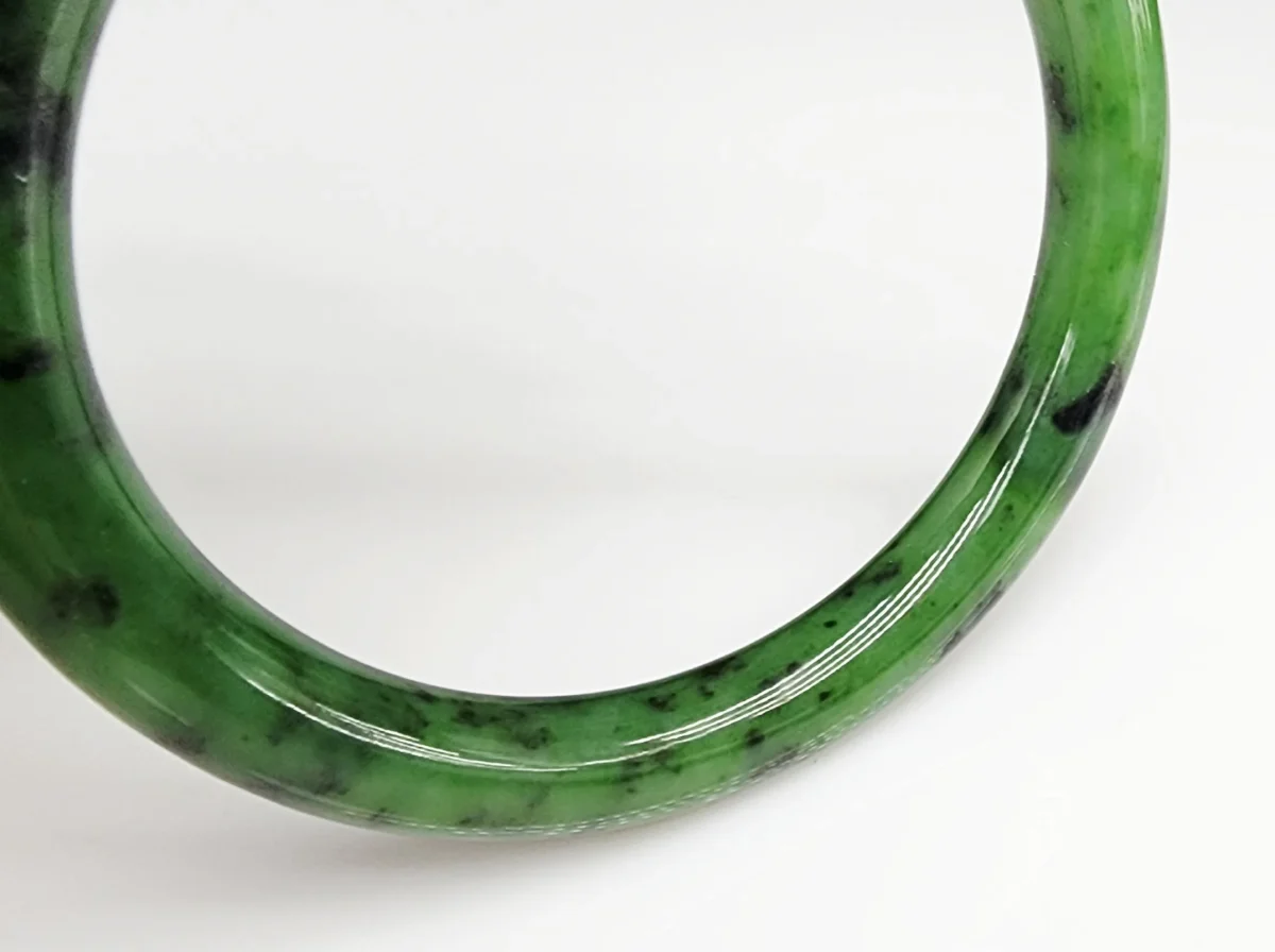 New Zealand Greenstone Bangle 71mm - BAN.65XL
